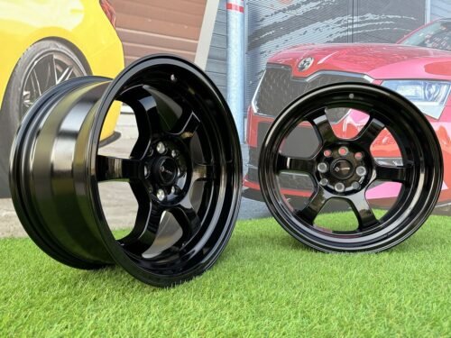 Vors TR07 R16X8J 4X100/4X114.3 ET20 73.1 Black