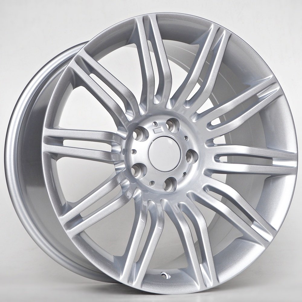 Performance Wheels Member  8,5X19 5X120 ET18 72,6 Silver
