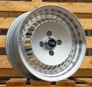 RACINGLINE R14x6.5 4X100 ET 20 67.1 L475 Silver+Polished Lip (SP) For RACIN (R) (RONAL Style)