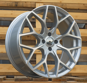 RACINGLINE R18x8 4X100 ET 30 60.1 B1449 Machined Silver (MS) For SMART