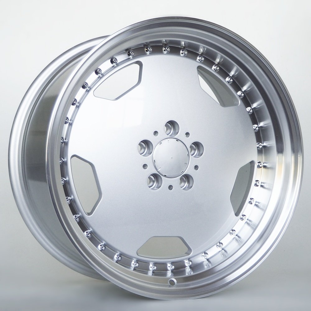 Performance Wheels Faust 9,5X18 5X112 ET35 66,6 Silver Machine Lip Chrome Rivets